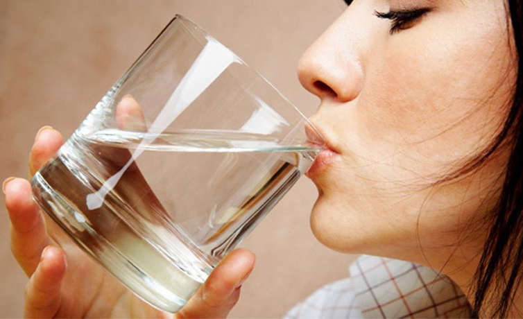 Sıcak su içmek zararlı mı sıcak suyun vücudumuza etkileri