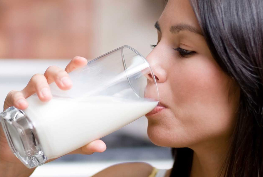 Süt içmek ne işe yarar? En zengin protein kaynağı...