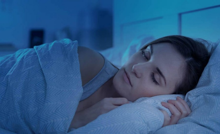 Uykuda terleme neden olur kanser belirtilerinden biri!
