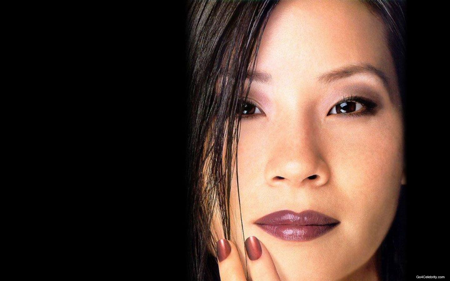 Lucy Liu Güzelliği Lucy Liu Bakım Sırrı Hollywood yıldızı Lucy Liu